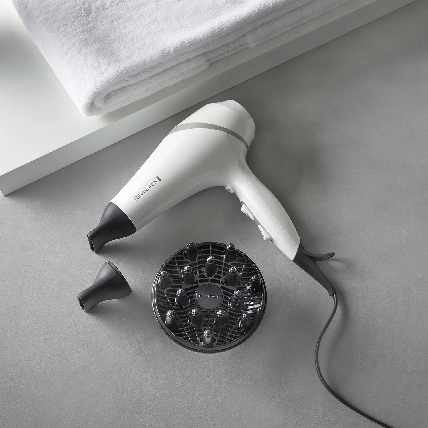 Remington AC8901 Hydraluxe 2300W Hair Dryer photo 8 | ShandaarBuy