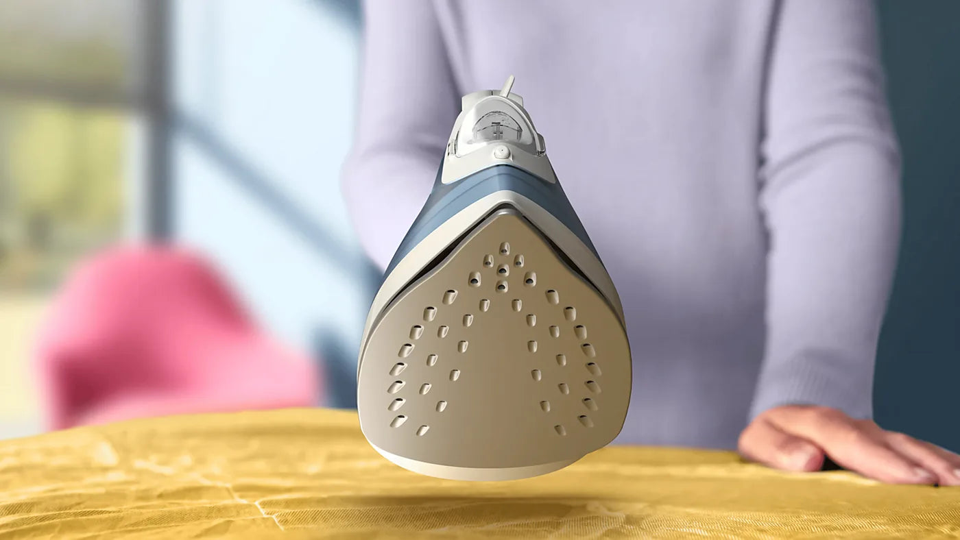 Philips DST2010/26 Steam Iron — view 3 | Philips DST2010/26 Steam Iron (Sea Blue) | ShandaarBuy