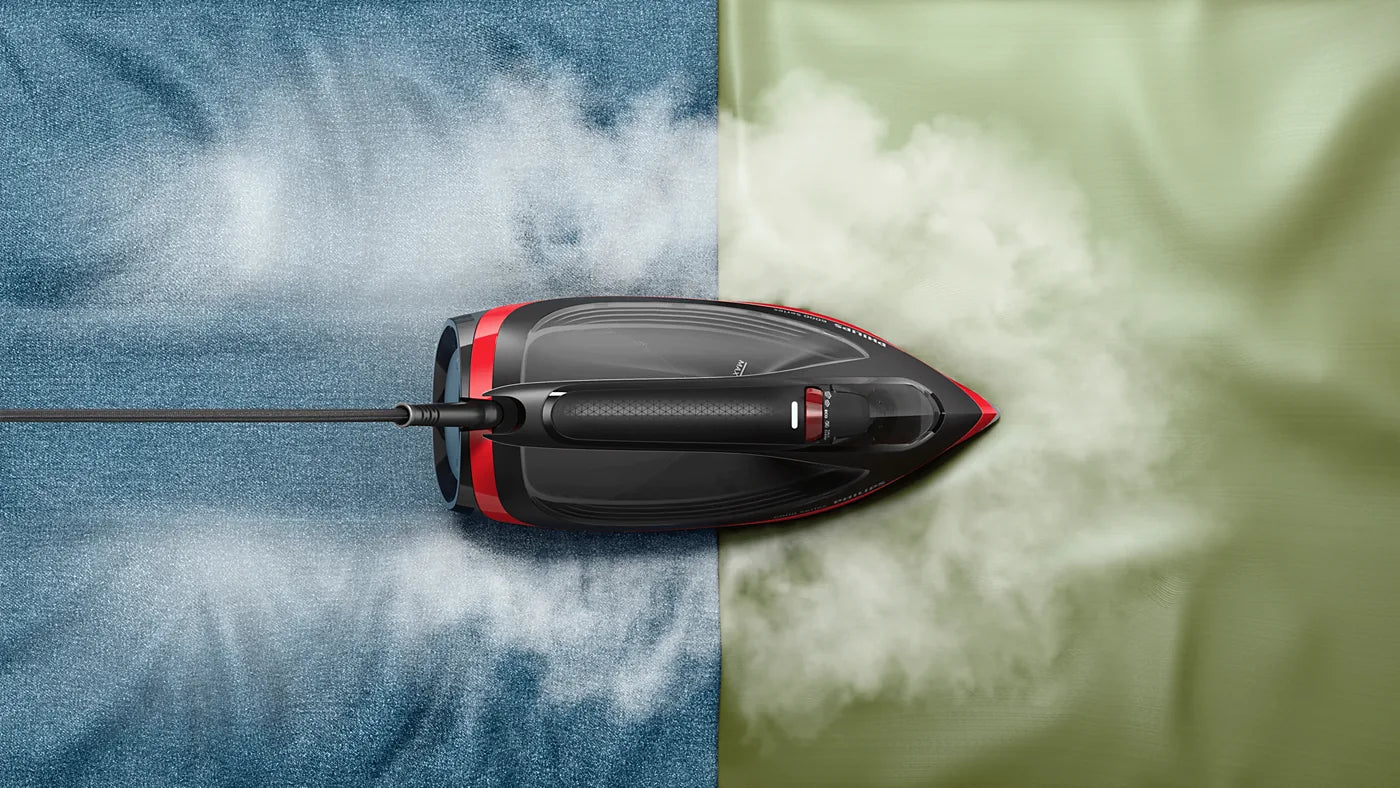 Philips DST6130/46 Steam Iron — view 4 | Philips DST6130/46 Steam Iron (Black / Red) | ShandaarBuy