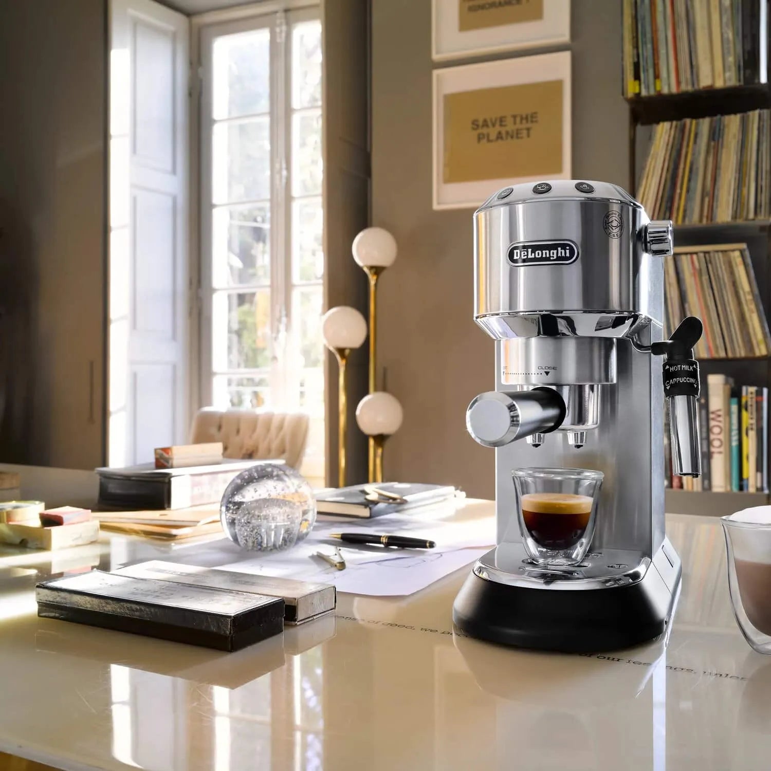 Delonghi EC685 side view | Delonghi Dedica EC685 Espresso Machine | ShandaarBuy