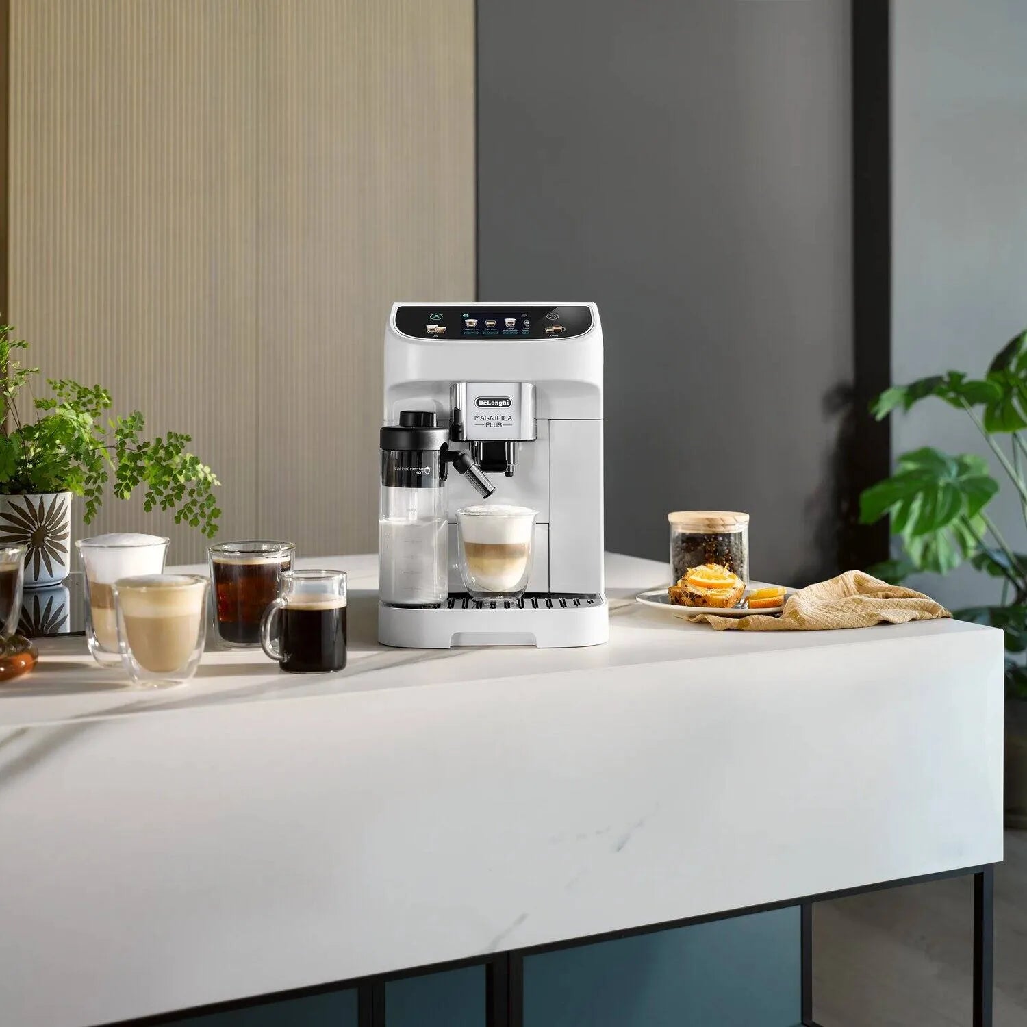 Delonghi ECAM320.60 side view | Delonghi Magnifica Plus ECAM320.60 Bean-to-Cup Coffee Maker | ShandaarBuy