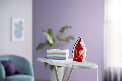 Philips GC1742/46 Steam Iron — view 4 | Philips GC1742/46 Steam Iron | ShandaarBuy