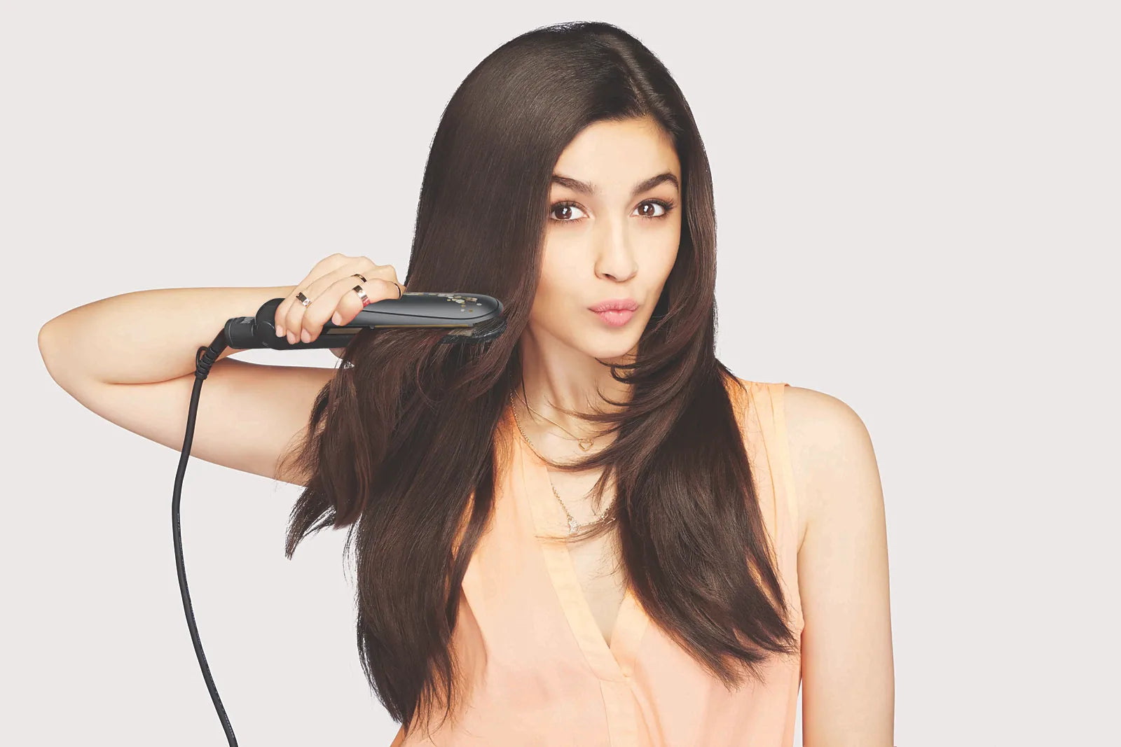 Philips HP8316/00 KeraShine Hair Straightener - image 4