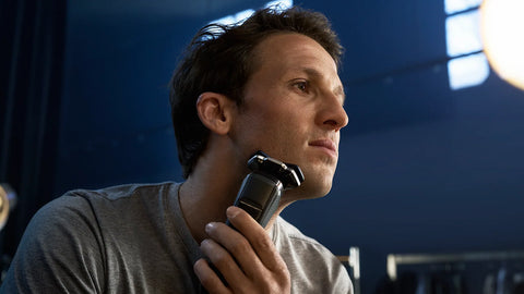 Philips S7885/50 Shaver Series 7000 Wet & Dry Electric Shaver - image 4