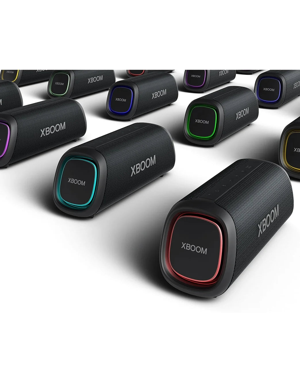 LG XBOOM Go XG7QBK Portable Bluetooth Speaker – lifestyle